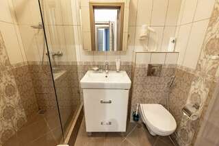 Гостиница Тета Кропоткин Номер 1-ой категории (2 односпальные кровати)-5