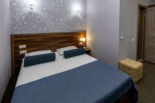 Гостиница Тета Кропоткин Эконом + без окна-2