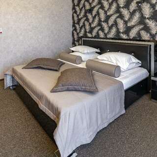 Гостиница Тета Кропоткин JUNIOR SUITE (ЛЮКС)-9