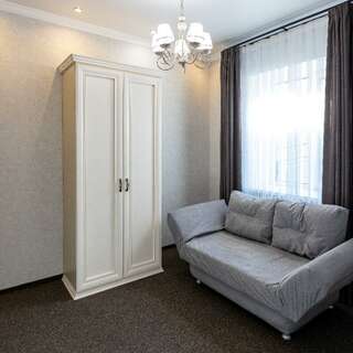 Гостиница Тета Кропоткин ДВУХКОМНАТНЫЙ НОМЕР-3